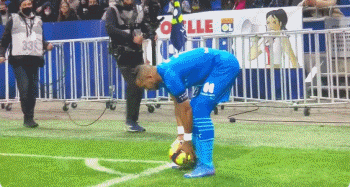 皇家马德里大胜毕尔巴鄂，西甲争冠形势再起波澜