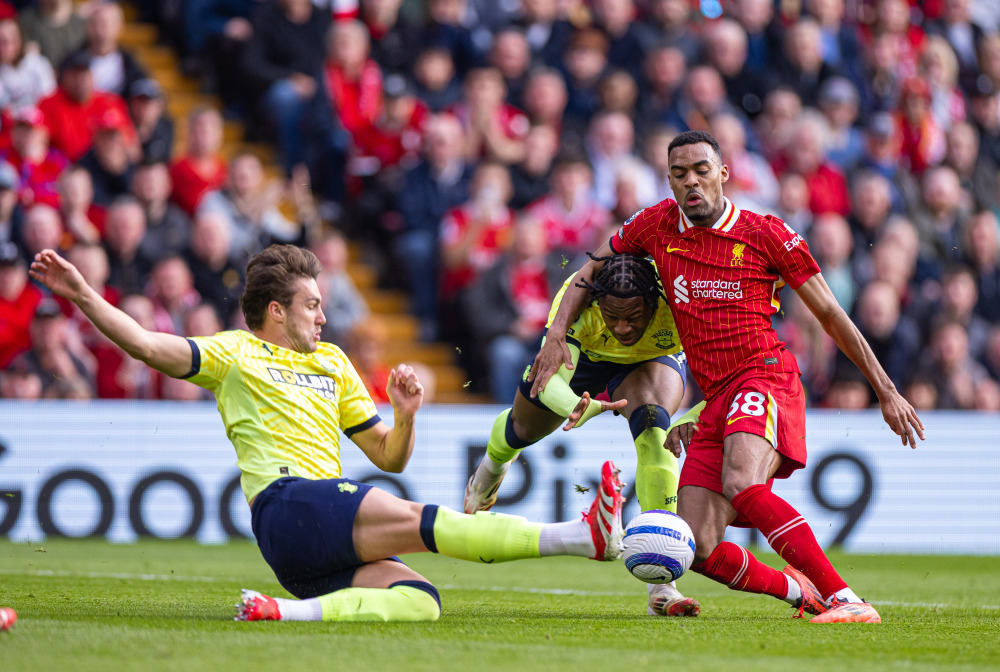 苏超上座人数TOP10：南京奥体占七席，决赛62329人观众创纪录（苏超观赛人数前十：南京奥体揽七席，决赛62329人刷新纪录）