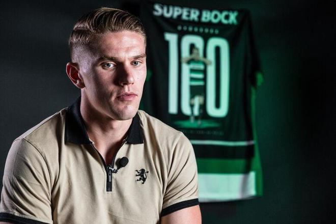 德转评年度最佳左边锋：迪亚斯、KK、拉菲尼亚、维尼修斯入围（德转公布年度最佳左边锋候选：迪亚斯、KK、拉菲尼亚、维尼修斯上榜）