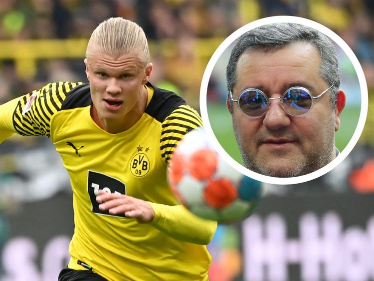 尤文全队和球迷一起出现在登机口，斯帕莱蒂和球迷们友好互动（尤文全队与球迷同现登机口，斯帕莱蒂现场亲切互动）