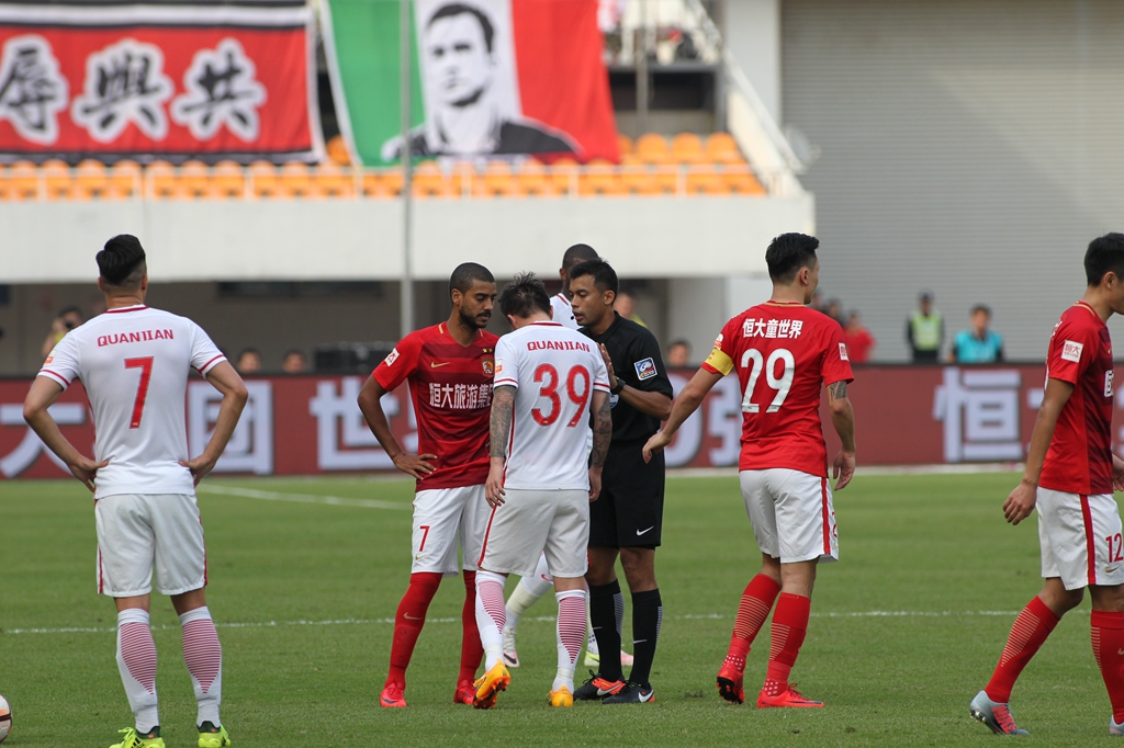 山东泰山主场优势明显（山东泰山主场更胜一筹）