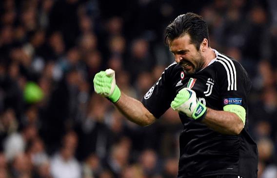 公牛开局5胜0负后4胜9负，排名从东部第一跌至第十（公牛5连胜开局后仅4胜9负，东部排名由第一滑落至第十）